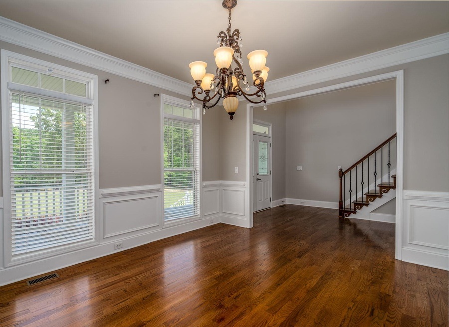 Ross Rd, Social Circle, GA 30025, Foreclosure 514,900 6BD / 5BH