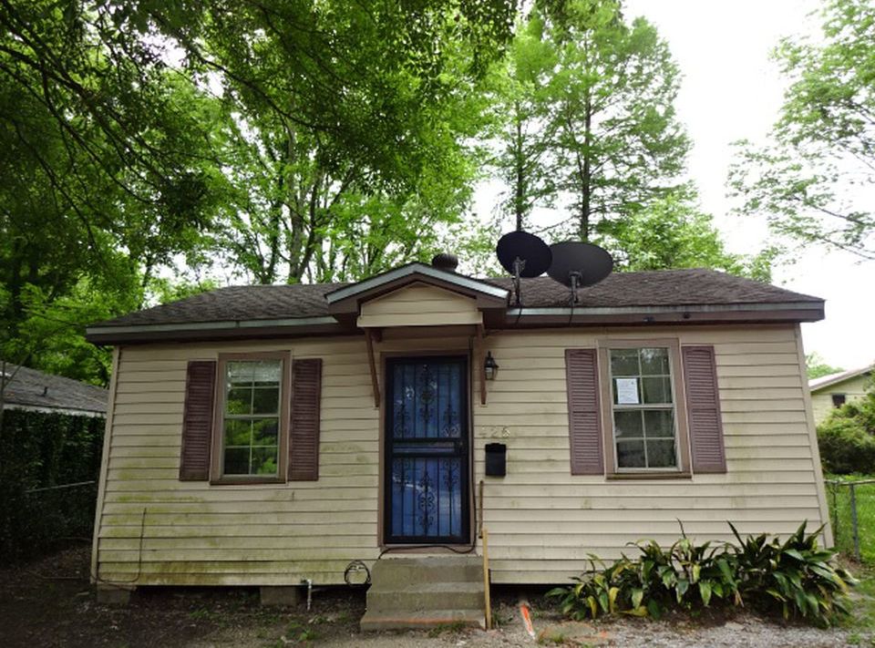 W Johnson St, Baton Rouge, LA 70802, Foreclosure 45,000 2BD / 1BH