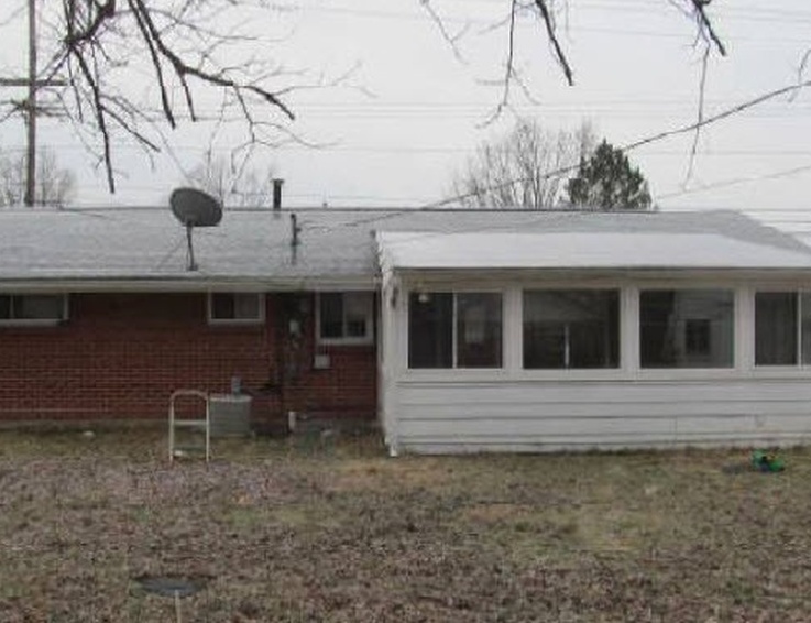 E Livingston Ave, Reynoldsburg, OH 43068, Foreclosure 117,000 4BD