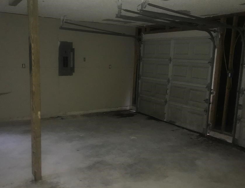 Patricia Ln, Alvin, TX 77511, Foreclosure 87,000 3BD / 2.5BH