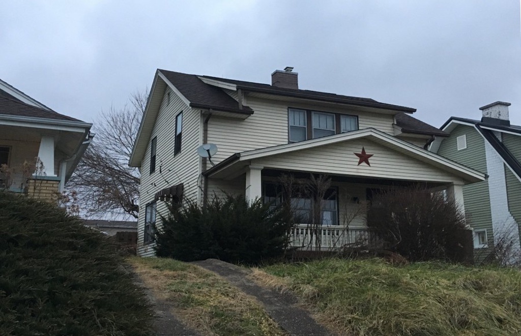 Kentland Ave, Portsmouth, OH 45662, Foreclosure 44,900 2BD / 1BH Foreclosure Listing