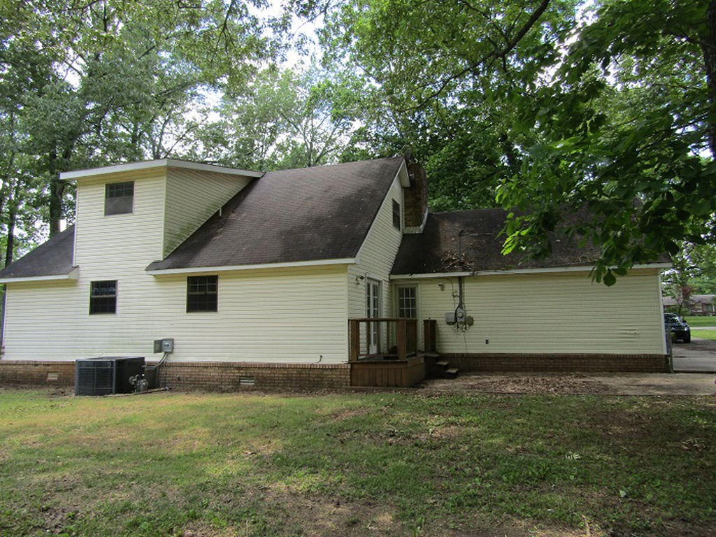 Lake View Ln, Russellville, AL 35654, Foreclosure 51,900 3BD / 2BH