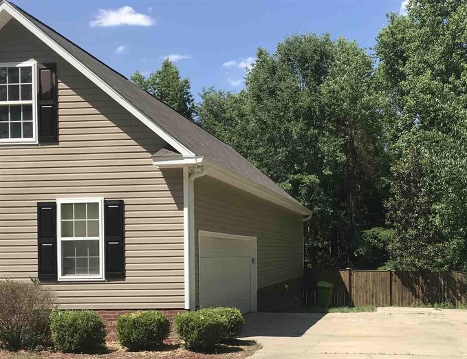 Screaming Eagle Rd, Lugoff, SC 29078, Foreclosure 164,900 3BD / 2