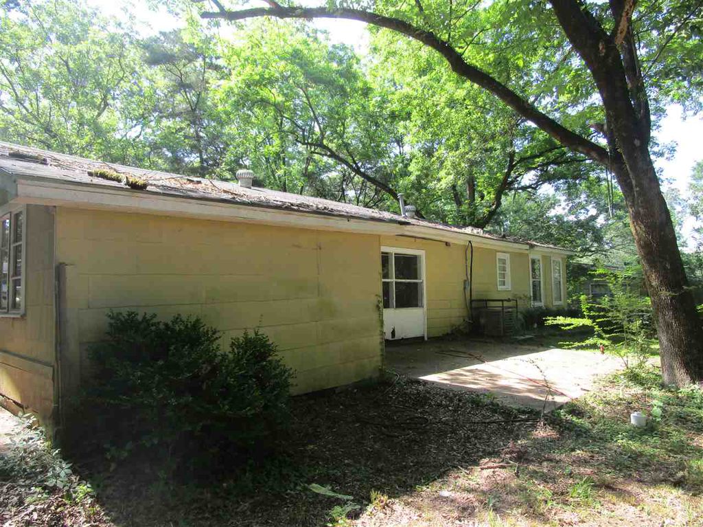 Rainey Rd, Jackson, MS 39212, Foreclosure Call 4BD / 2BH