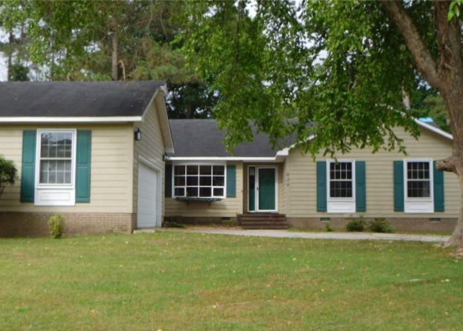 Southview Cir, Fayetteville, NC 28311, Foreclosure 90,000 3BD