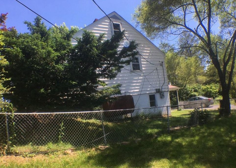 Cemetery Rd, Martinsburg, WV 25404, Foreclosure 46,640 1BD / 1BH Foreclosure Listing