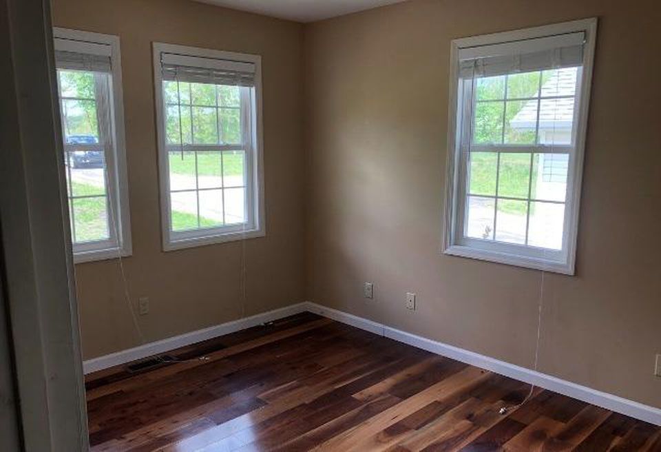 Avawam Est, London, KY 40741, Foreclosure 162,500 3BD / 2BH