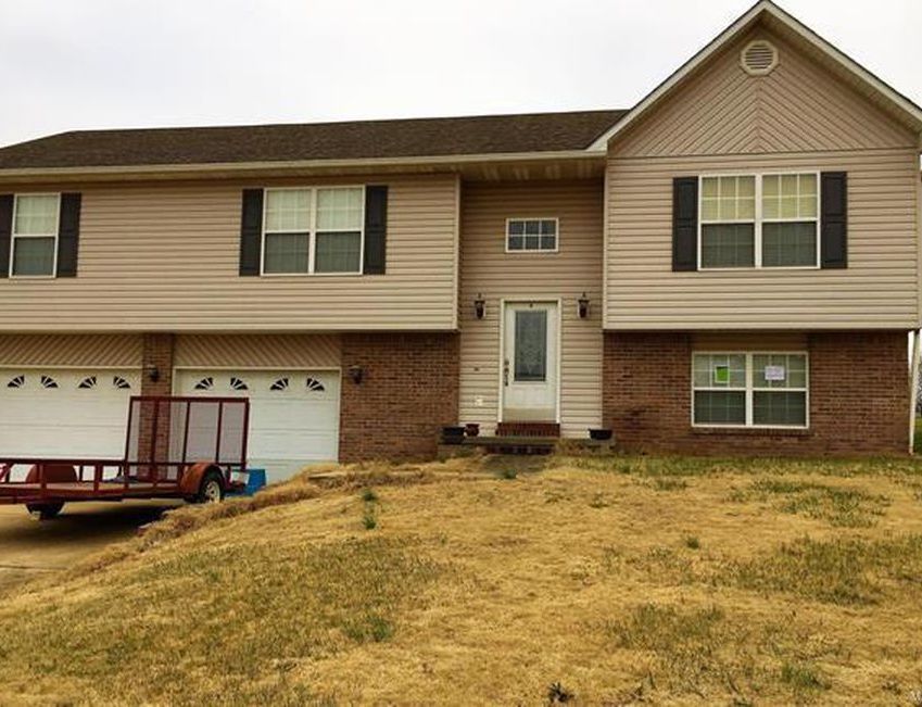 Link Dr, Poplar Bluff, MO 63901, Foreclosure 236,979 4BD / 3BH