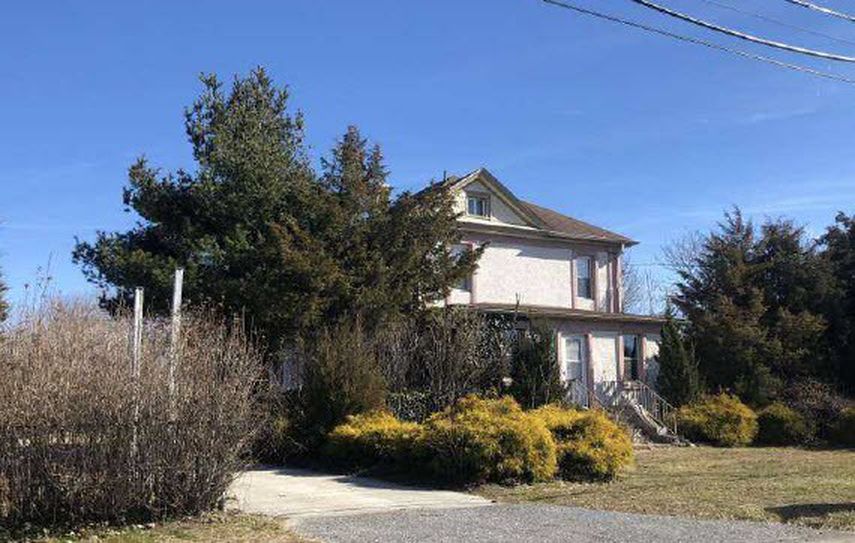 N Main Rd, Vineland, NJ 08360, Foreclosure 115,440 4BD / 4BH Foreclosure Listing 29391294