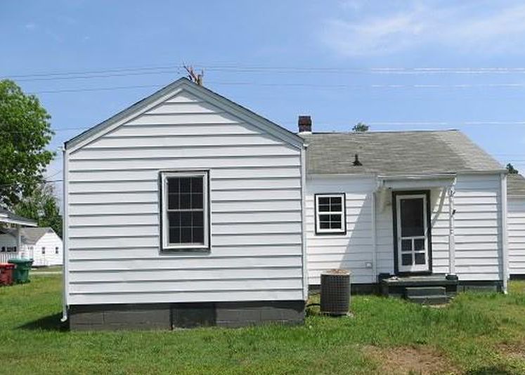 Lakeview Ave, Colonial Heights, VA 23834, Foreclosure 72,500 3BD