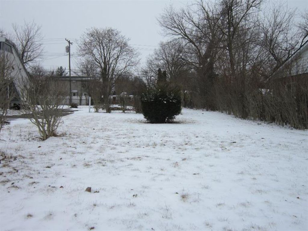 Monroe St, Ypsilanti, MI 48197, Foreclosure Call 3BD / 2BH