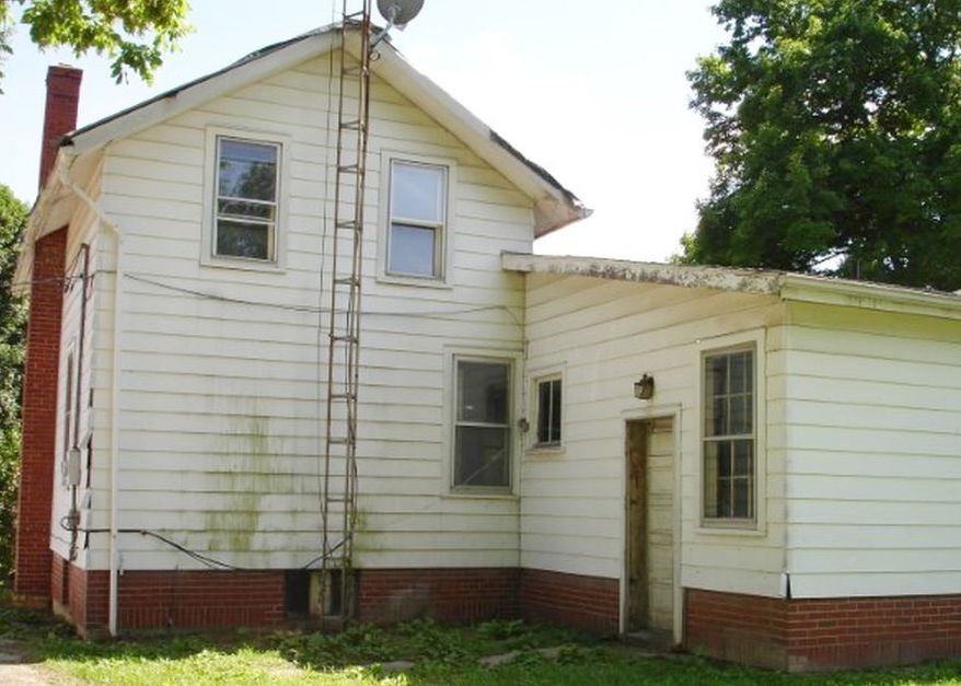 Fulton St, Monroeville, OH 44847, Foreclosure Call 4BD / 1BH