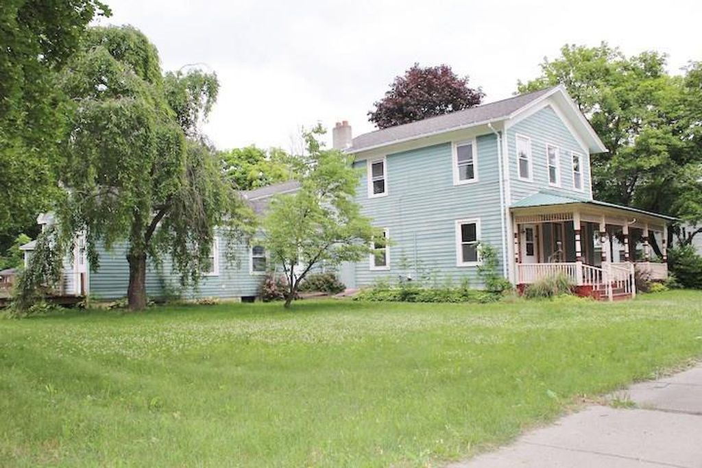 Massachusetts St, Nunda, NY 14517, Foreclosure 35,000 4BD / 2.5BH