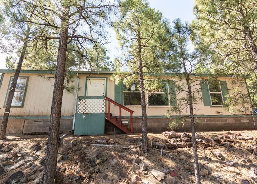 N 43rd Dr, Show Low, AZ 85901, Foreclosure 75,000 3BD / 2BH