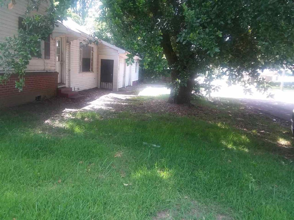 Calhoun Ave, Yazoo City, MS 39194, Foreclosure Call 3BD / 2BH Foreclosure Listing 29418301