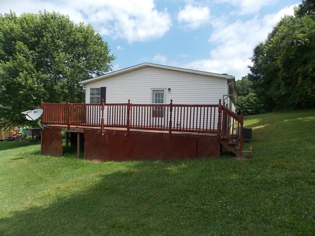 Scratch Gravel Rd, Marion, VA 24354, Foreclosure 35,000 3BD / 2BH