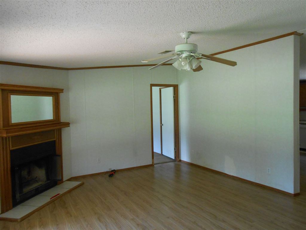 White Fox Rd, Marshall, TX 75670, Foreclosure 87,500 3BD / 2BH