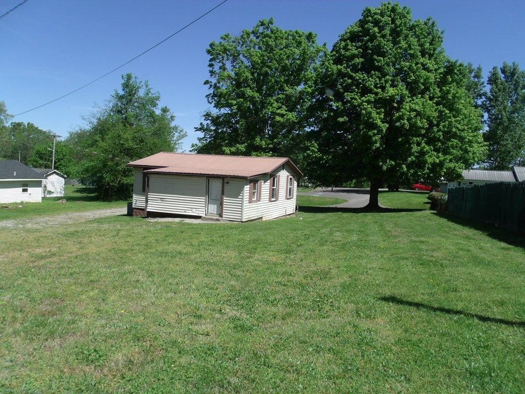 Orange St, Scottsville, KY 42164, Foreclosure 64,452 2BD / 1BH