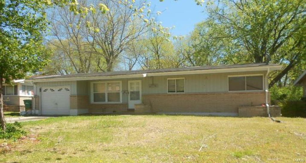 Vorhof Dr, Saint Louis, MO 63136, Foreclosure Call 3BD / 2BH