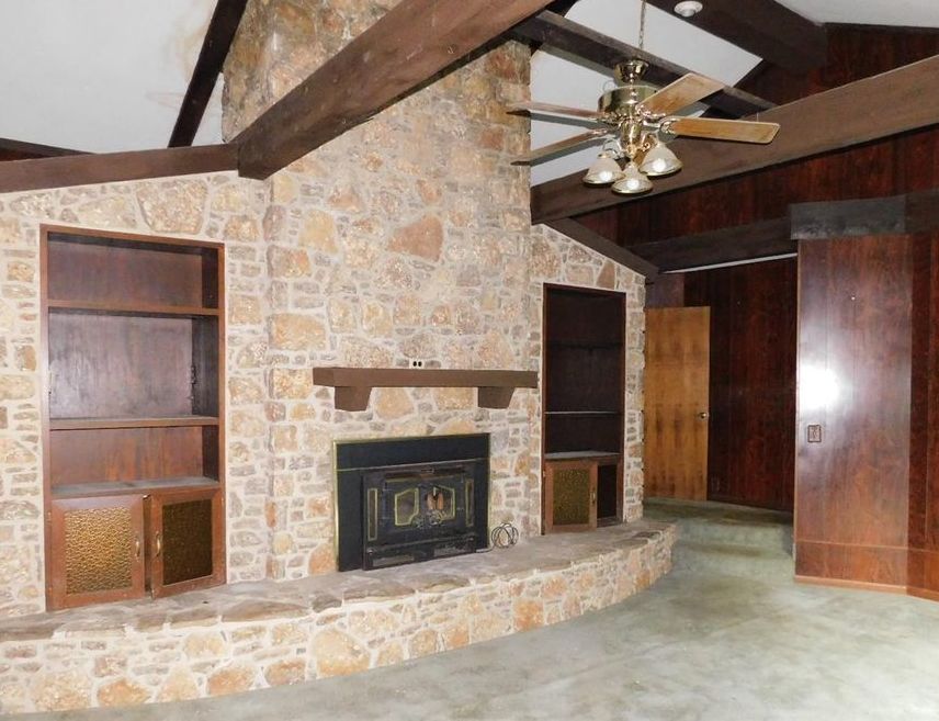 S Pennsylvania Ave, Independence, KS 67301, Foreclosure 110,000