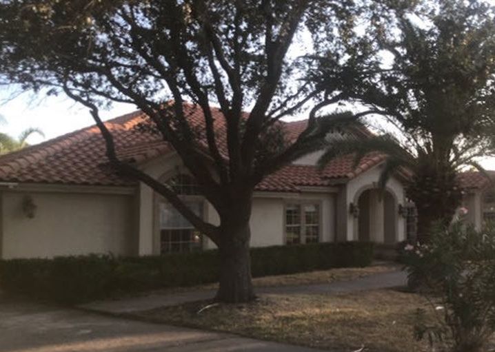 Cardinal Ln, Laredo, TX 78045, Foreclosure 70,000 6BD / 4.5BH