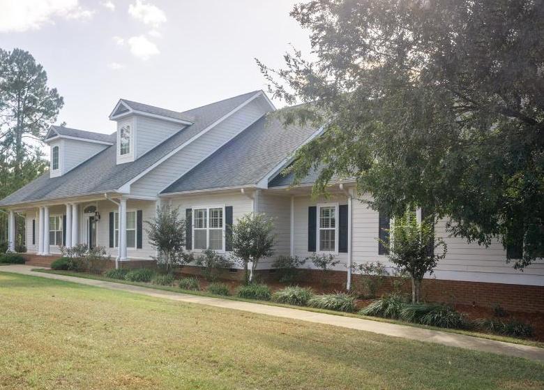 Lakeshore Rd, Pelham, GA 31779, Foreclosure 369,900 5BD / 4BH