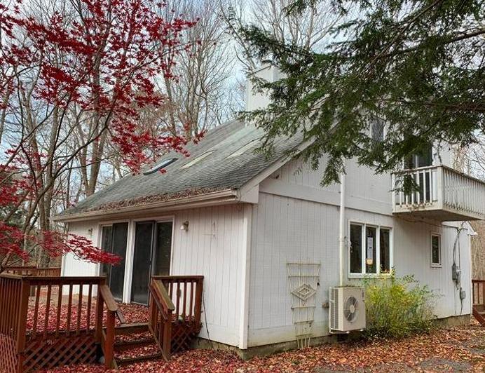 Blackberry Rd, Pocono Lake, PA 18347, Foreclosure 65,000 3BD / 2BH Foreclosure Listing
