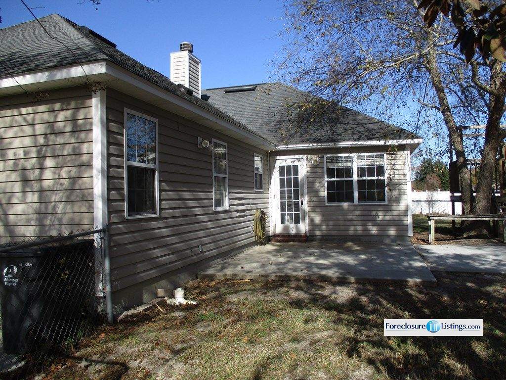 Summerlin Dr, Valdosta, GA 31605, Foreclosure 122,500 4BD / 2BH Foreclosure Listing 29564565