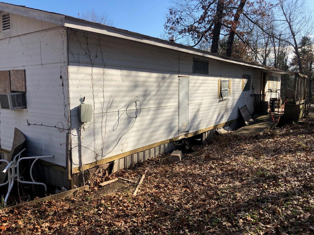 Walnut Ave, Bull Shoals, AR 72619, Foreclosure Call 3BD / 1BH