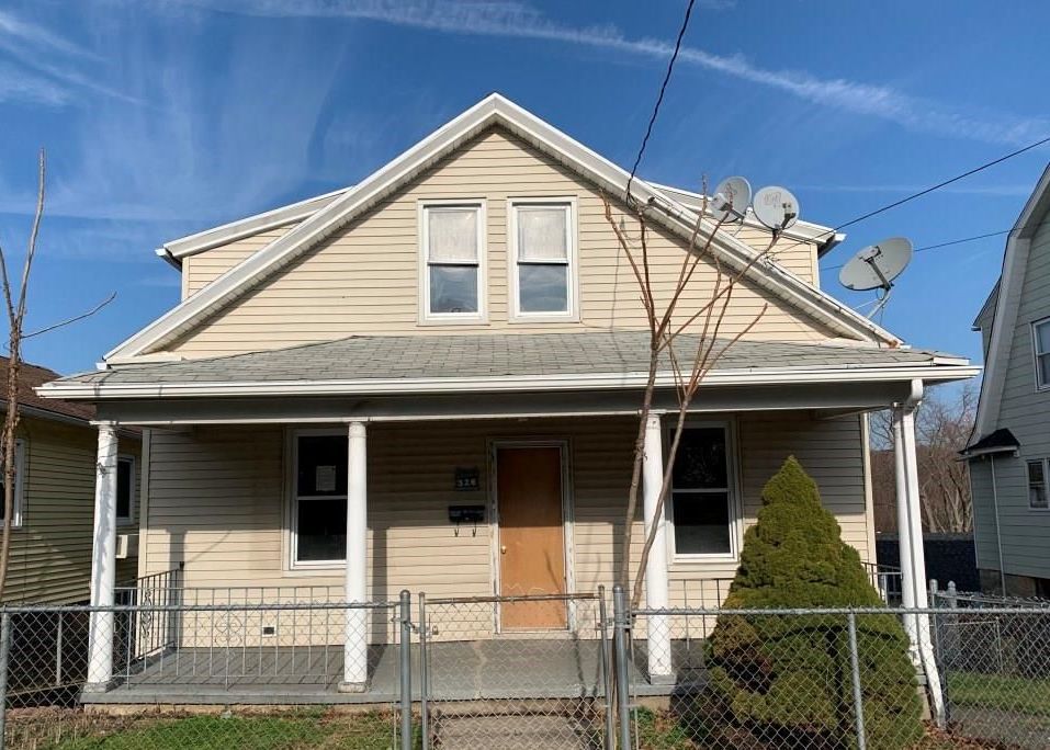 Exeter St, Bridgeport, CT 06606, Foreclosure 110,000 3BD / 2BH