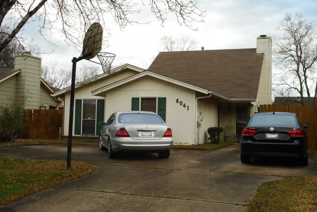 Camelot Ct, Montgomery, AL 36117, Foreclosure 890,400 3BD / 2BH