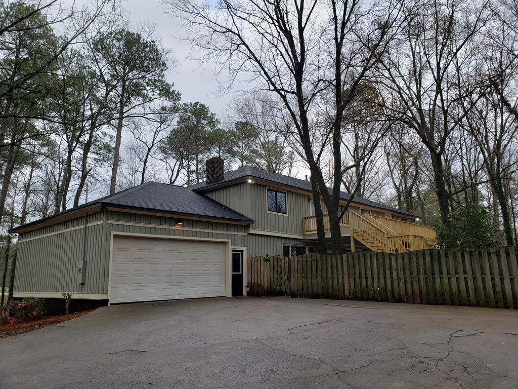 Rivoli Dr, Macon, GA 31210, Foreclosure 277,000 3BD / 5BH