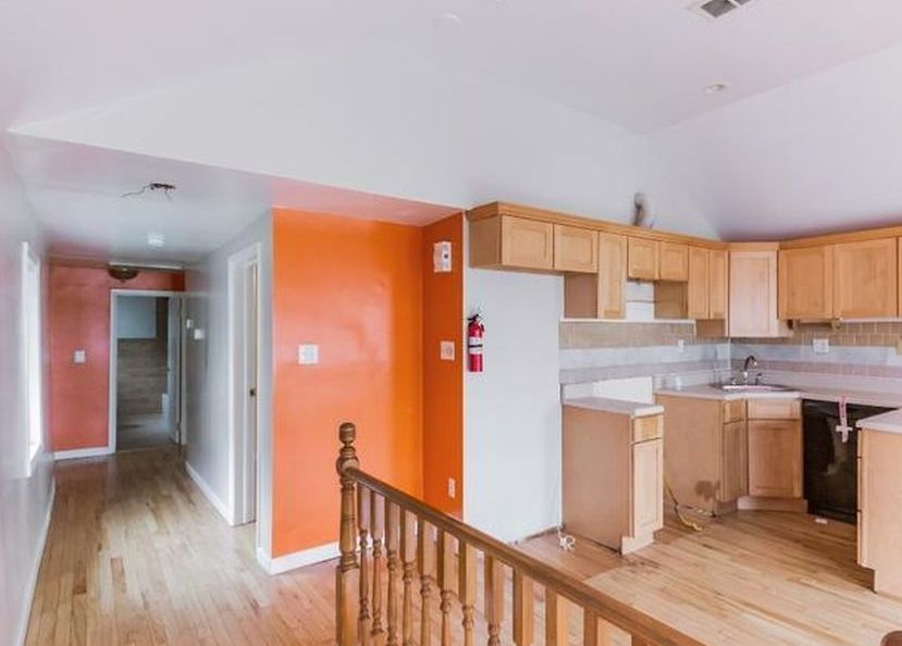 Goble St, Newark, NJ 07114, Foreclosure 283,000 4BD / 3BH