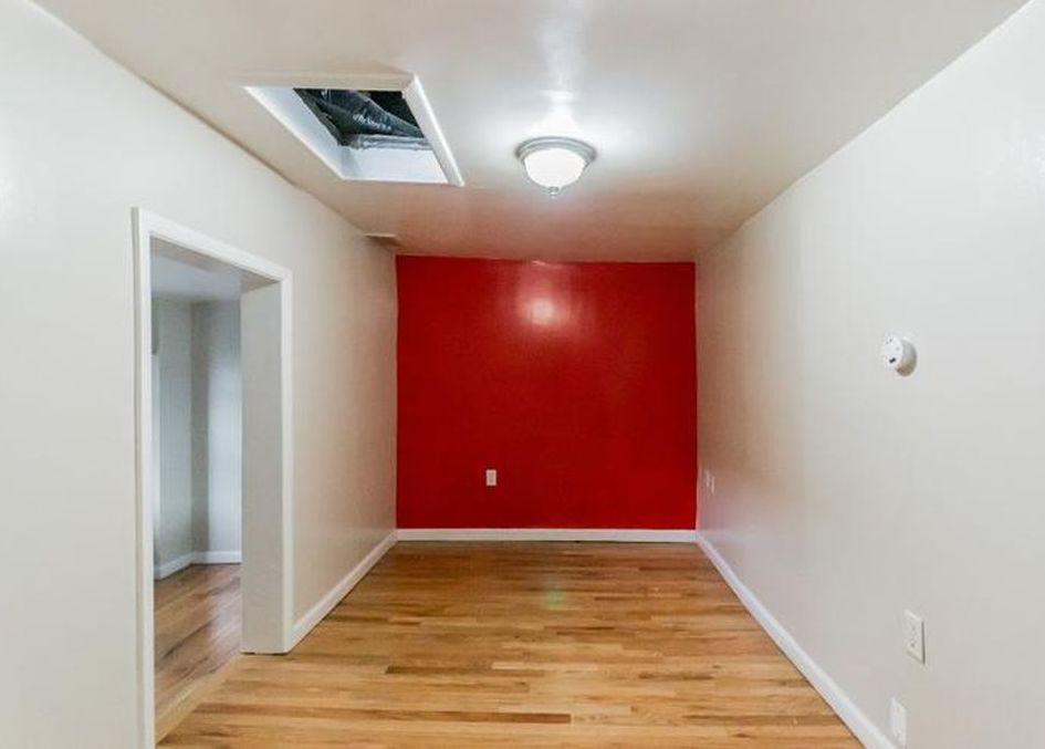 Goble St, Newark, NJ 07114, Foreclosure 283,000 4BD / 3BH