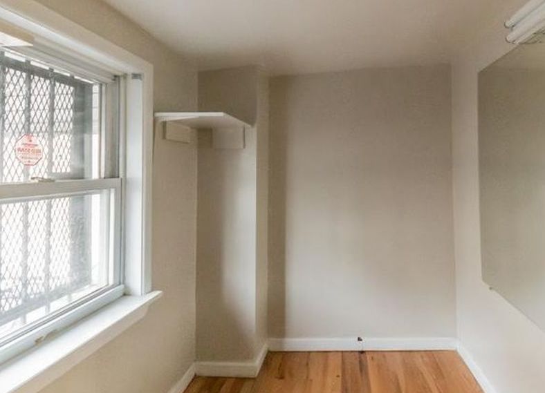 Goble St, Newark, NJ 07114, Foreclosure 283,000 4BD / 3BH