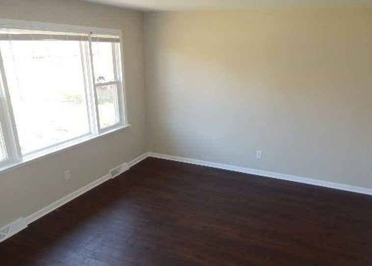 Hance Bridge Rd, Vineland, NJ 08361, Foreclosure 189,900 3BD / 1BH Foreclosure Listing