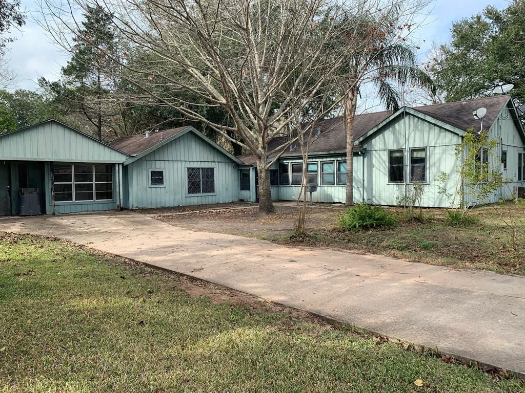 5th St, Bay City, TX 77414, Foreclosure 78,000 3BD / 3BH
