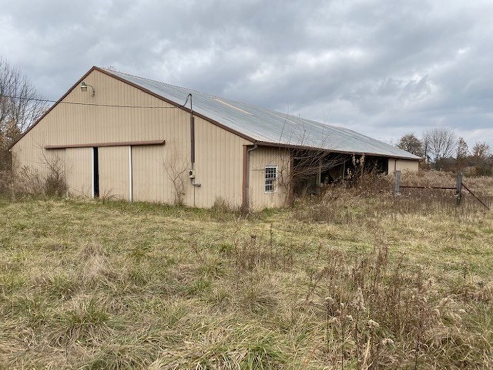 Alves Ferry Rd, Henderson, KY 42420, Foreclosure 199,000 3BD / 2BH Foreclosure Listing