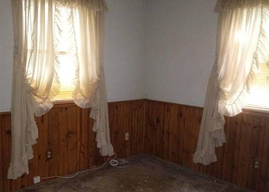 Coutant St, Flushing, MI 48433, Foreclosure 60,000 3BD / 2BH