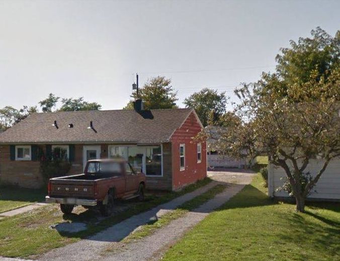 Oaklawn Ave, Fremont, OH 43420, Foreclosure 38,000 3BD / 1BH