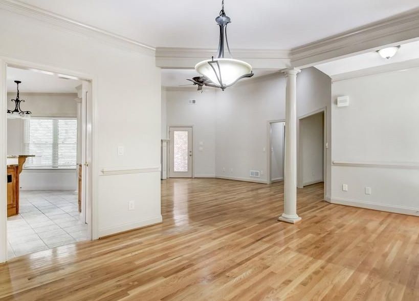 Wesleyan Way, Oxford, GA 30054, Foreclosure 395,900 5BD / 3BH