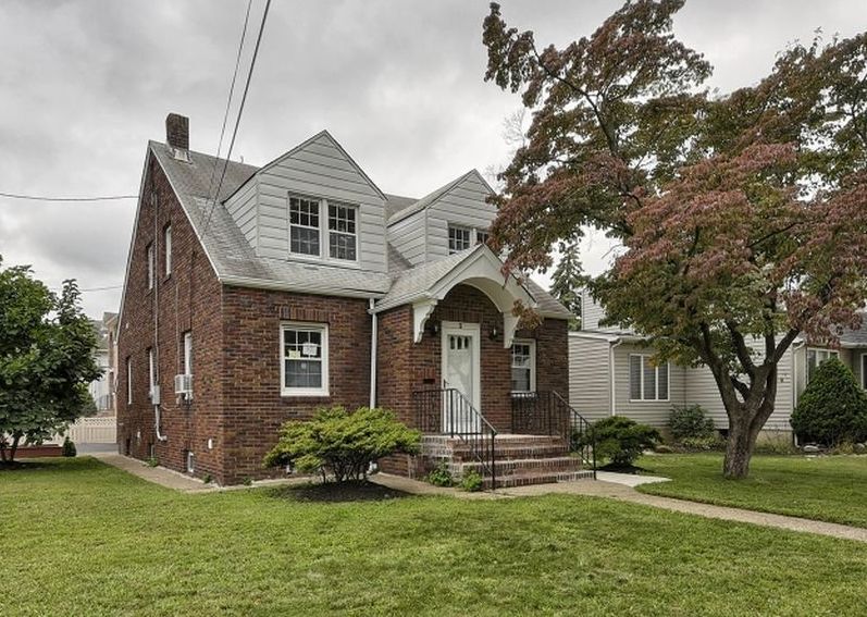 Colfax Ave, Clifton, NJ 07013, Foreclosure 217,800 4BD / 2BH