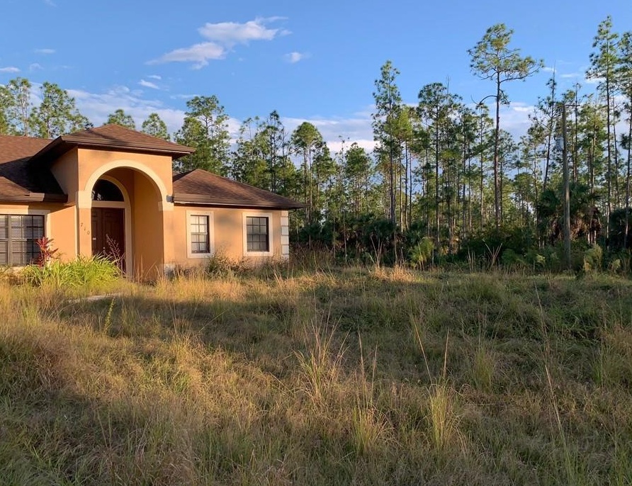 Everglades Blvd N, Naples, FL 34120, Foreclosure 329,000 3BD / 2BH