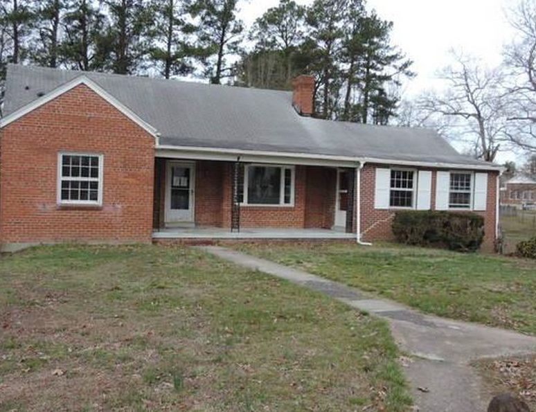 Mclean St, Burkeville, VA 23922, Foreclosure 89,000 3BD / 1.5BH