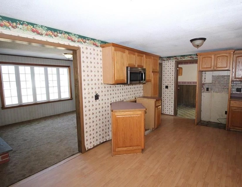 Coombs Rd, Holland Patent, NY 13354, Foreclosure 149,900 3BD / 2BH