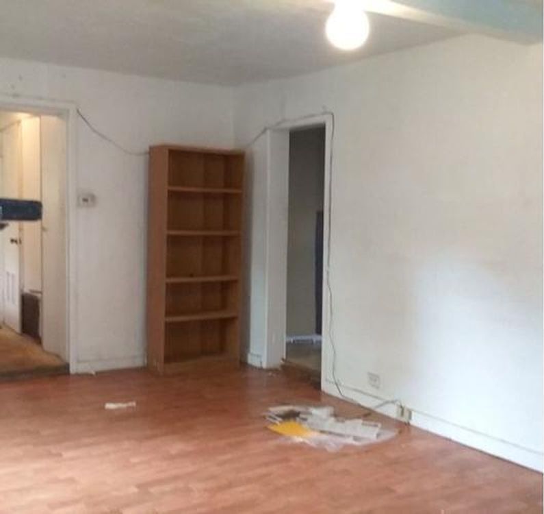 E 12th St, Chicago Heights, IL 60411, Foreclosure 63,000 3BD / 1BH