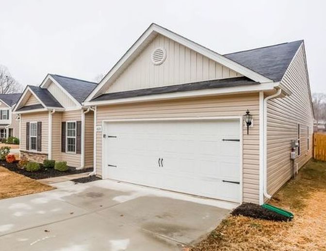 Allegheny Dr, Gastonia, NC 28054, Foreclosure 193,500 3BD / 2BH