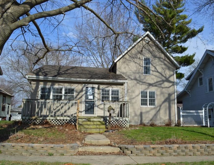 N 14th St, Clear Lake, IA 50428, Foreclosure 77,000 3BD / 1BH