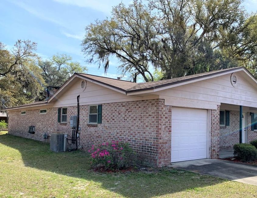 Mellon Rd, Palatka, FL 32177, Foreclosure 57,600 4BD / 2BH