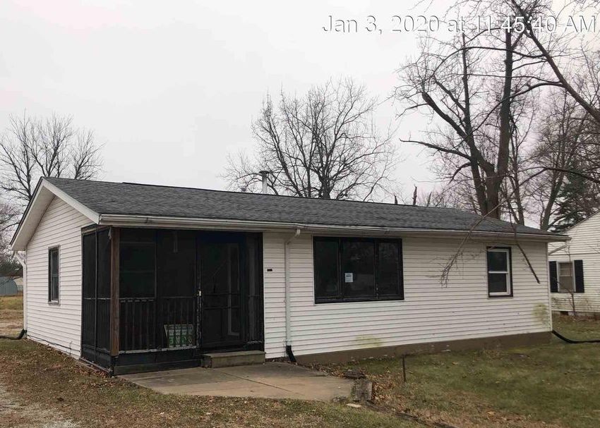 Coyne Center Rd, Milan, IL 61264, Foreclosure 97,000 2BD / 1BH